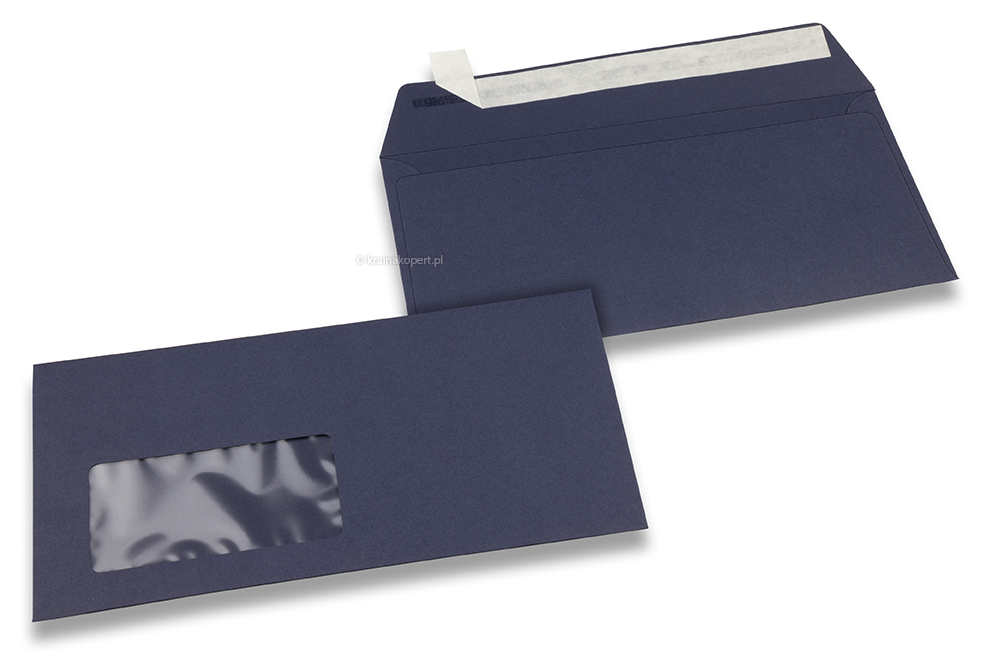 Koperta kolorowa granatowa z okienkiem, 110 x 220 mm (DL), okienko z lewej strony, wielkość okienka 45 x 90 mm, położenie okienka 20 mm od lewej krawędzi / 15 mm od dolnej krawędzi, klej samoprzylepny z odrywanym paskiem, papier koloro